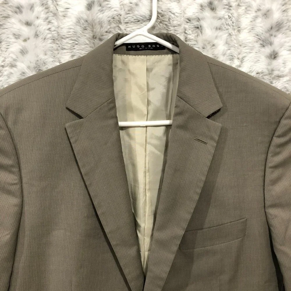 Hugo Boss button see